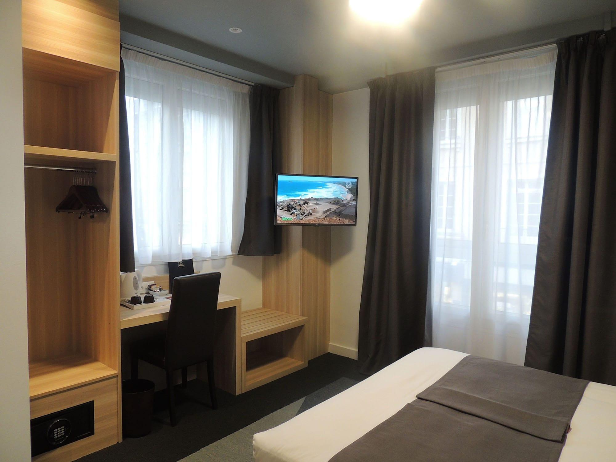 Best Western Hotel De Paris Laval  Exterior photo